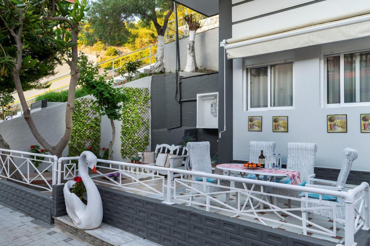 Family Inn Apartments&Suites Neos Marmaras Exterior foto