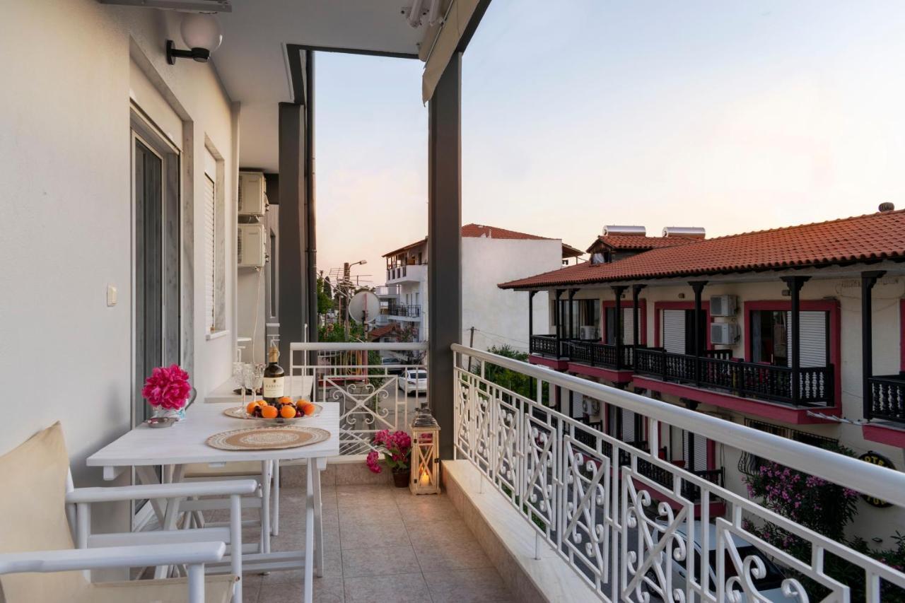 Family Inn Apartments&Suites Neos Marmaras Exterior foto