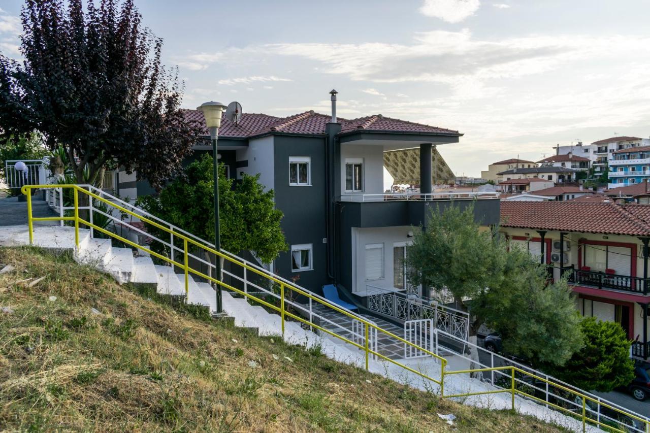 Family Inn Apartments&Suites Neos Marmaras Exterior foto